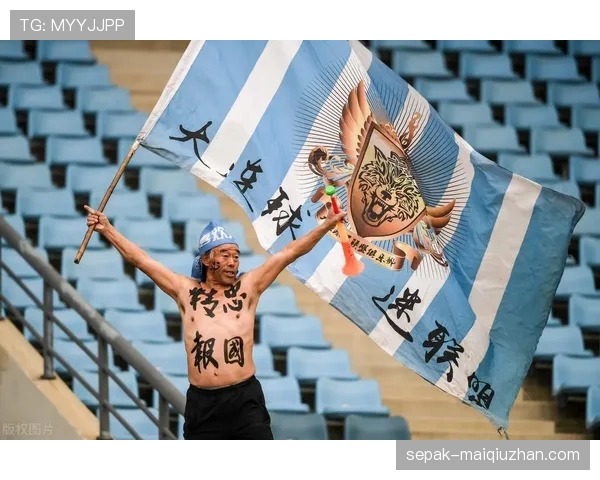 反常识解读：故意回传门将的犯规规则到底怎么判？